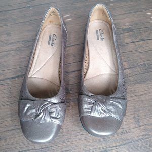 Clarks Propose Band Slip-On Size 7.5 m